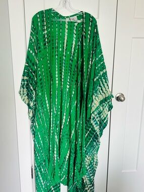 Vince Camuto Green Tie-Dye Tunic Caftan